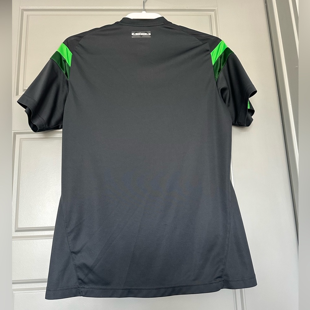 Worn Adidas Mexico Soccer Team Uniform - Picture 2 of 5